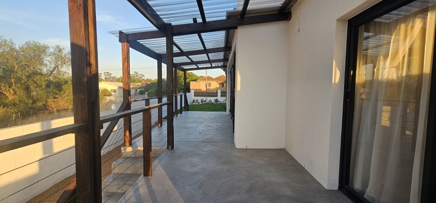 3 Bedroom Property for Sale in Hopefield Western Cape